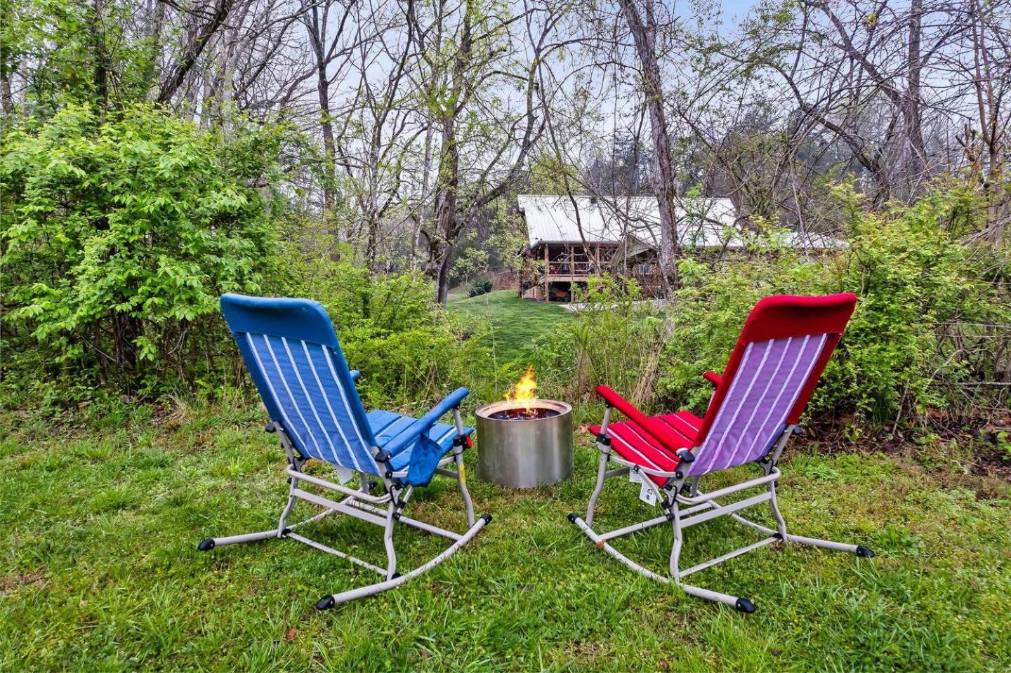 비둘기 포지 1 Mile To Pkwy, Pets, Hot Tub, Creekside, Porch 빌라 외부 사진